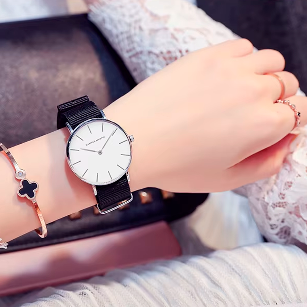 Reloj Mujer Blanco y Plata Cornwall 36mm
