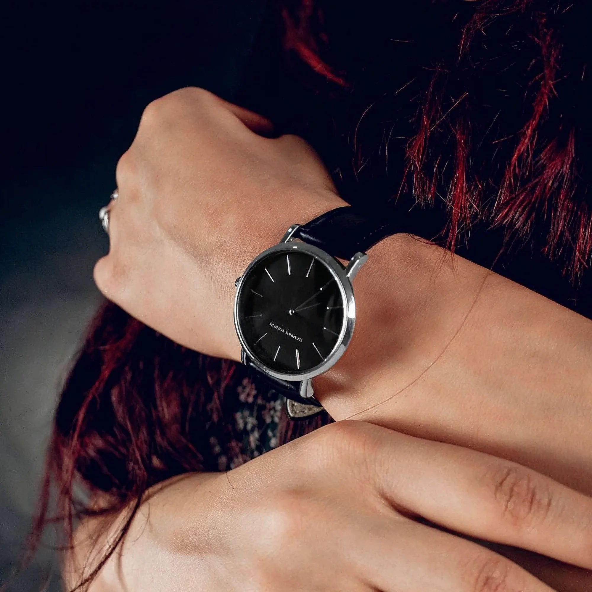 Reloj Mujer Negro y Plata  Cornwall 36mm